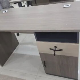 Buró de trabajo 🪑, nuevo en caja - 2/2