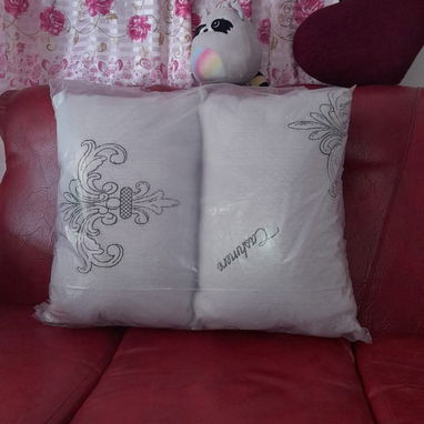Almohadas rellenas de espuma - 5/9