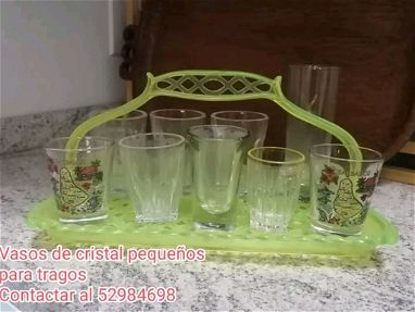 Se venden varias piezas de cristalería: copas, jarra, fuentes, dulcera - Img 65959290