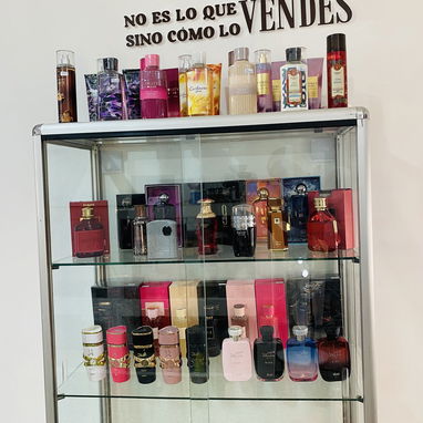 Más de 100 perfumes árabes, Farmasi y Bath & Body Works en Playa La Habana - 3/3