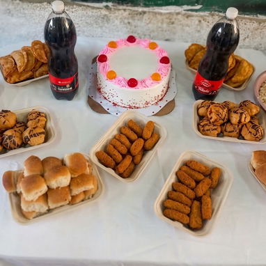 Ricas comidas criollas cerdos enteros , combos cumpleañeros y mas escriban - 2/4
