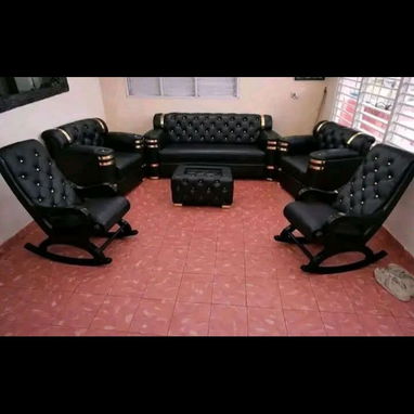 🚨🚨En rebajaaa🚨🚨  WhatsApp directo 58586649  ✅Buenas Ofertas✅  🚨🚨En Rebajaaa🚨🚨... Tenemos  juegos de sala🛋, cama - 9/10