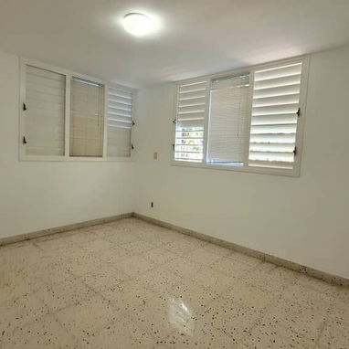 Apto capitalista cerca de 13 y 70 - Img 125028556