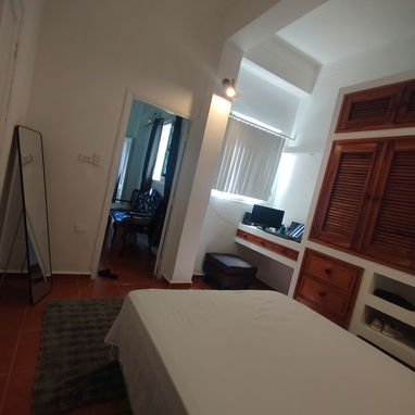 VENDO APARTAMENTO CON TODO. 2 HABITACIONES. CÉNTRICO. BALCON. 3 ER PISO. AZOTEA LIBRE. Céntrico - Img 120959827