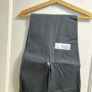 Pantalón Negro de vestir Talla 38. NUEVOS - Img 53701717