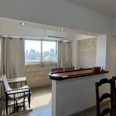 700 USD.RENTO LINEAL.PROPIEDAD HORIZONTAL EN EL VEDADO POR LINEA .52501177 - Img 124088956