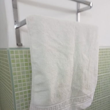 SE VENDEN TOALLAS BLANCAS - 4/5