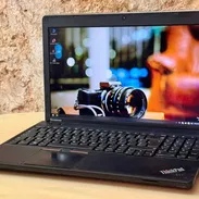 Laptop Lenovo thinkpad gama empresarial - Img 55817305