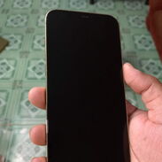 Ganga Iphone 12  pro max Dorado 128gb ,libre de fabrica,face id true tone pinchando,78% de bateria,nunca se ha abierto - Img 45269736