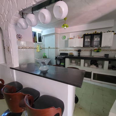 RENTA Y ALQUILER DE HABITACIÓN POR NOCHE - Img 116884278