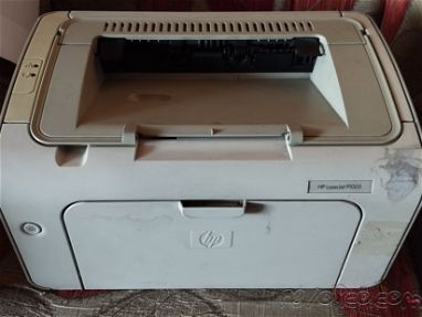 Impresora láser monocromatica HP 1005..tóner nuevo - Img main-image-45829861