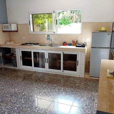 🏠¡Exclusiva casa de renta con piscina en Guanabo para su disfrute en compañía de sus familiares! - Img 103186271