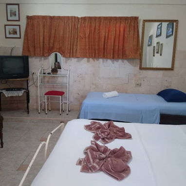 🪼 CASA EN GUANABO CON PISCINA | RENTA DE CASA DE PLAYA EN LA HABANA 🌴🏡✨ - Img 121573339