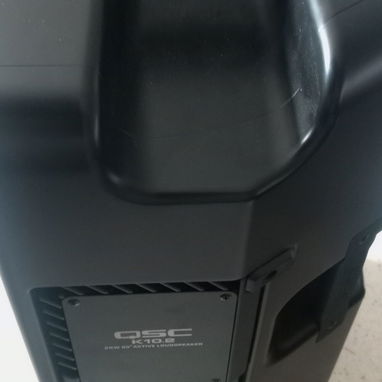 Bafle activo QSC profesional nuevo - Img 123149741