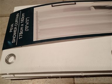 Cortina de ducha color blanco lisa 178cm x 183cm - Img main-image