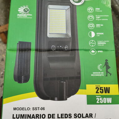 Luminaria LEDS solar para exteriores - Img 128102288