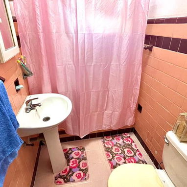 SE VENDE CASA DE 3 NIVELES, EN PLAYA - Img 124578161