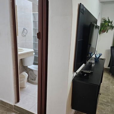 Disponible apartamentos de 2 habitaciones en Plaza de la Revolución (2) con respaldo energético - Img 124408237