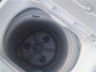 Vendo lavadora LG automática de 7kg - Img main-image