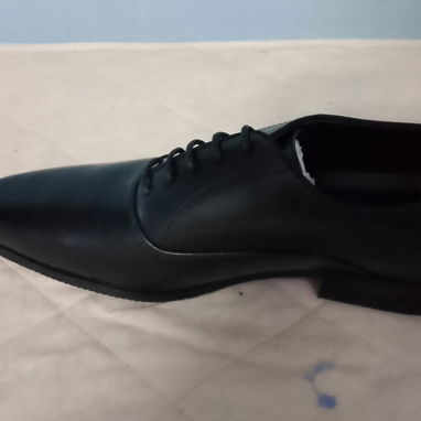 Zapatos de vestir de Tommy Hilfiger de cuero -120 USD Zapatos de vestir  de poliuretano   muy buena calidad y de diferen - 9/10