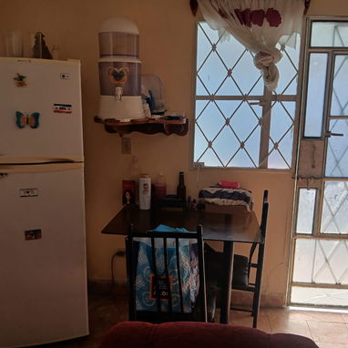 Casa en altos con todo adentro Municipio Regla (Reparto Modelo) - Img 123264886