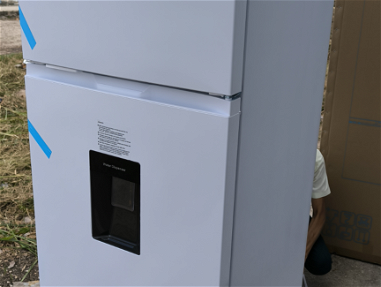 ☎️ 58872663. El mejor precio ✅ Refrigerador Royal Premium con dispensador de agua 💧 de 11.7 pies 👣 ✅Ud lo estrena. Nue - Img main-image