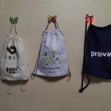 Diversos estampados de mochilas - 4/10