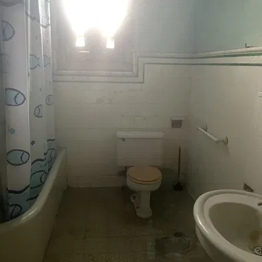 Vendo casa grande totalmente independientes en reparto Santos Suárez - 7/10