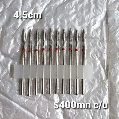 UÑAS ACRÍLICAS. LÁMPARA. MÁQUINA - 2/8
