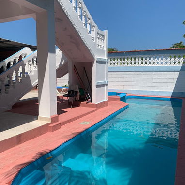 🏖️ Casa de Renta En Guanabo Con Piscina.💡 Planta Eléctrica funcional. Capacidad para 10 personas - Img 117542998