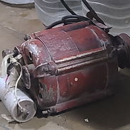 Motor de lavadora rusa en perfecto estado con su capacitor - Img 54537527