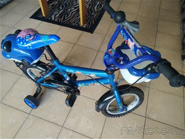 Bicicleta de niño de 4 ruedas - Img main-image-45688281