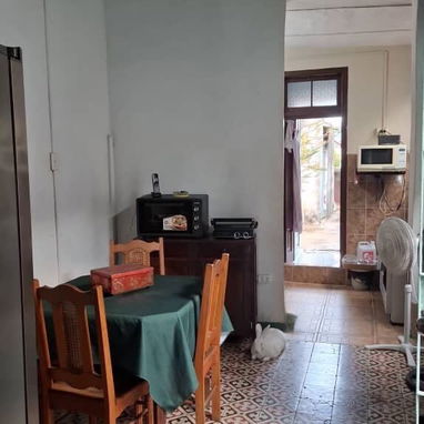 CASA EN VENTA O PERMUTA EN LA HABANA VIEJA - 3/9