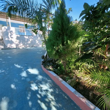 Villa de renta en el vedado! Con piscina y jacuzzi. Se deja cartera de clientes - Img 123680034