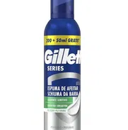 GILLETE SERIES ESPUMA DE AFEITAR CALMANTE CON ALOE VERA 250ML  • Contiene Aloe Vera: conocido por sus propiedades calman - Img 49193081