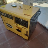 Se cambia planta de petróleo casi nueva de 5000 w por una moto eléctrica - Img 56764025