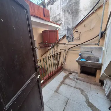 En oferta!!! precioso apto de 2 cuartos en bajos en Santos Suárez!!! - Img 116103821
