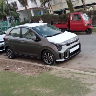 Vendo o negocio Kia picanto del 2025 cero milla - Img 89004265
