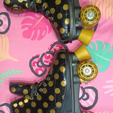 Super Precio los patines DARREL DERBY y los zapatos patinadores los dos pares por SOLO 50USD.MARIANAO💪💪 - 2/4