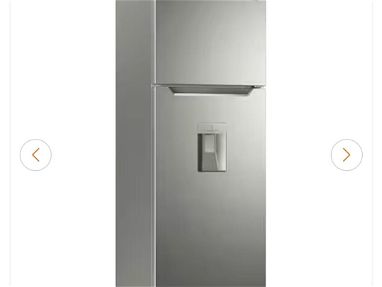 Refrigerador marca frigidaire y Samsung doble temperatura con dispensador de agua nuevos en caja - Img main-image