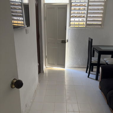 Se venden dos apartamentos, en el Vedado - 6/10