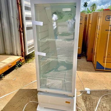 Exibidora vertical Royal de 8.5 pie - Img 123953431