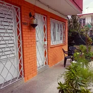 Oferta  de  temporada Miramar  zona residencial 🛜 tipo propiedad horizontal bajo  . independencia garaje. - Img 54912965