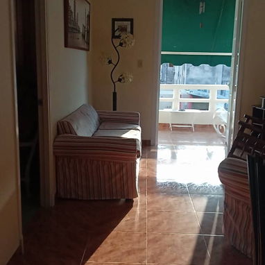 RENTA LINEAL■ APTO.INDEPENDIENTE 2 HABITACIONES, 2 BAÑOS, BALCÓN. CERCA DEL HOSPITAL AMEIJEIRAS Y UNIVERSIDAD DE LA HAB. - Img 123903559
