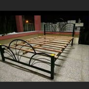 venta de camas de tubo modelo crusado - Img 54903688