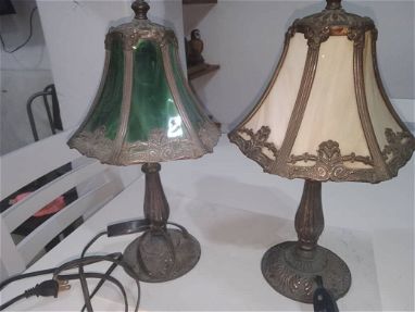 Vendo dos parejas de lamparas de mesa - Img main-image