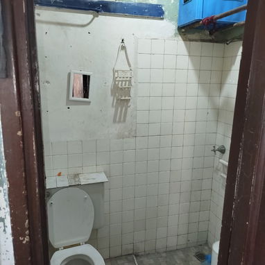 VENDO UN APTO EN LA HABANA VIEJA - Img 124524903