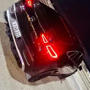 Vendo o negocio Mercedes Benz GLE 63 del 2022 carro importado - Img 51320118
