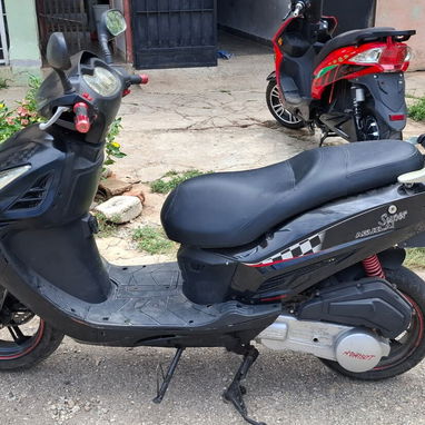 Vendo moto AVA 150cc - 2/3