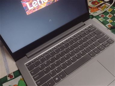 Laptop Lenovo - Img 66281913